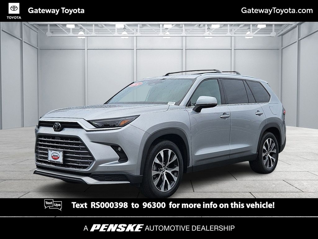 Thumbnail: 2024 Toyota Grand Highlander - 1