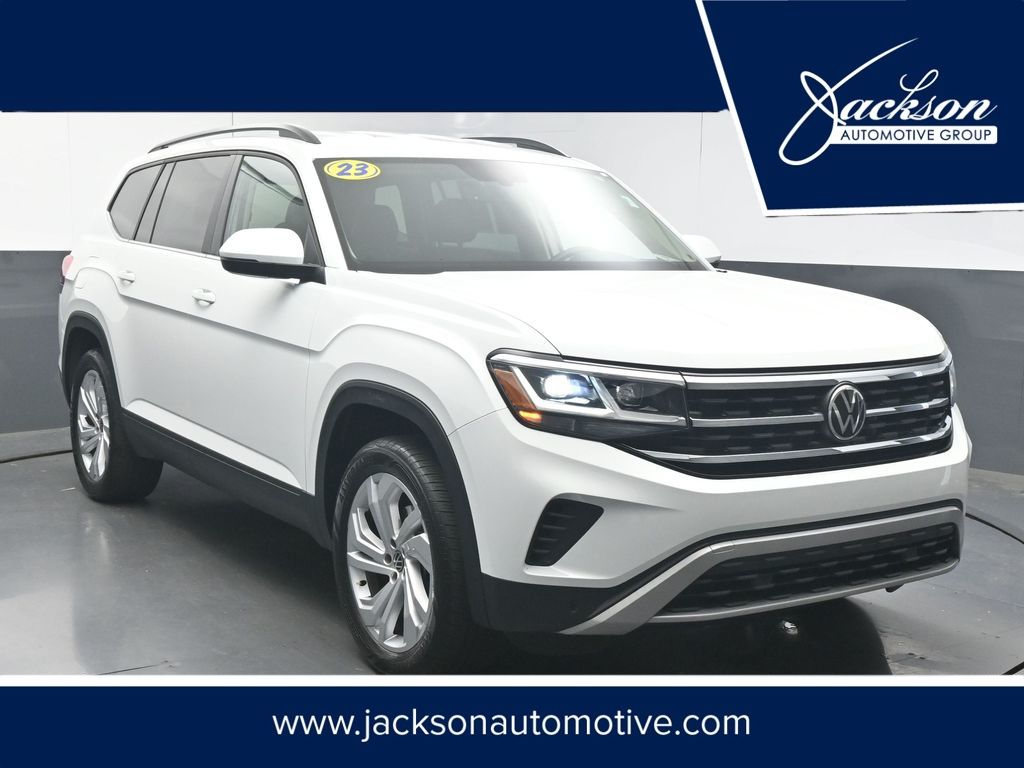 Pure White 2023 Volkswagen Atlas 8-Speed Automatic