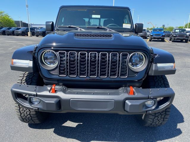 2024 Jeep Gladiator Mojave 2