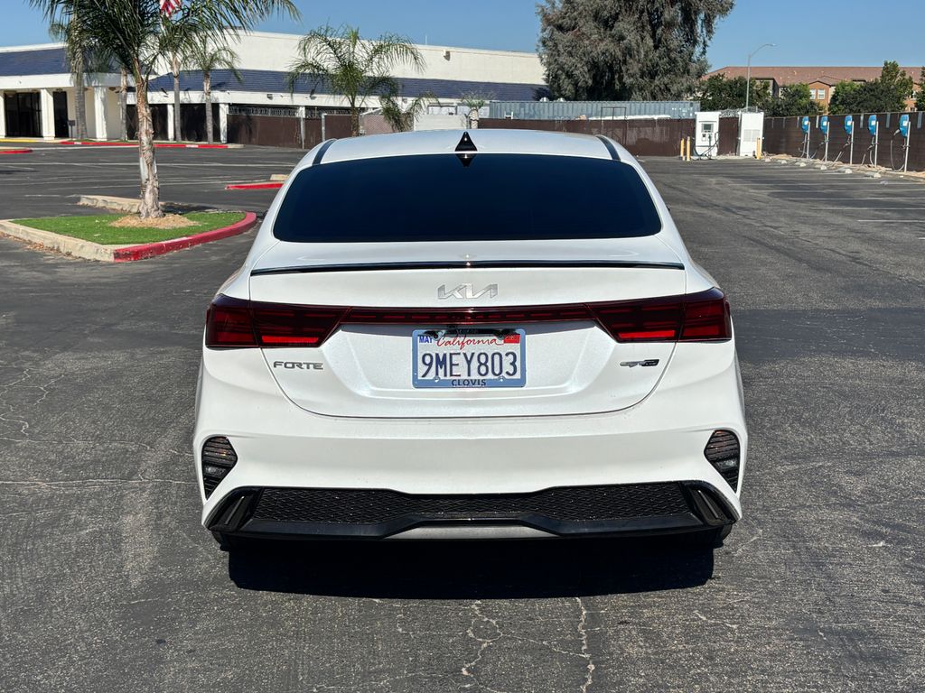 Thumbnail: 2024 Kia Forte - 6