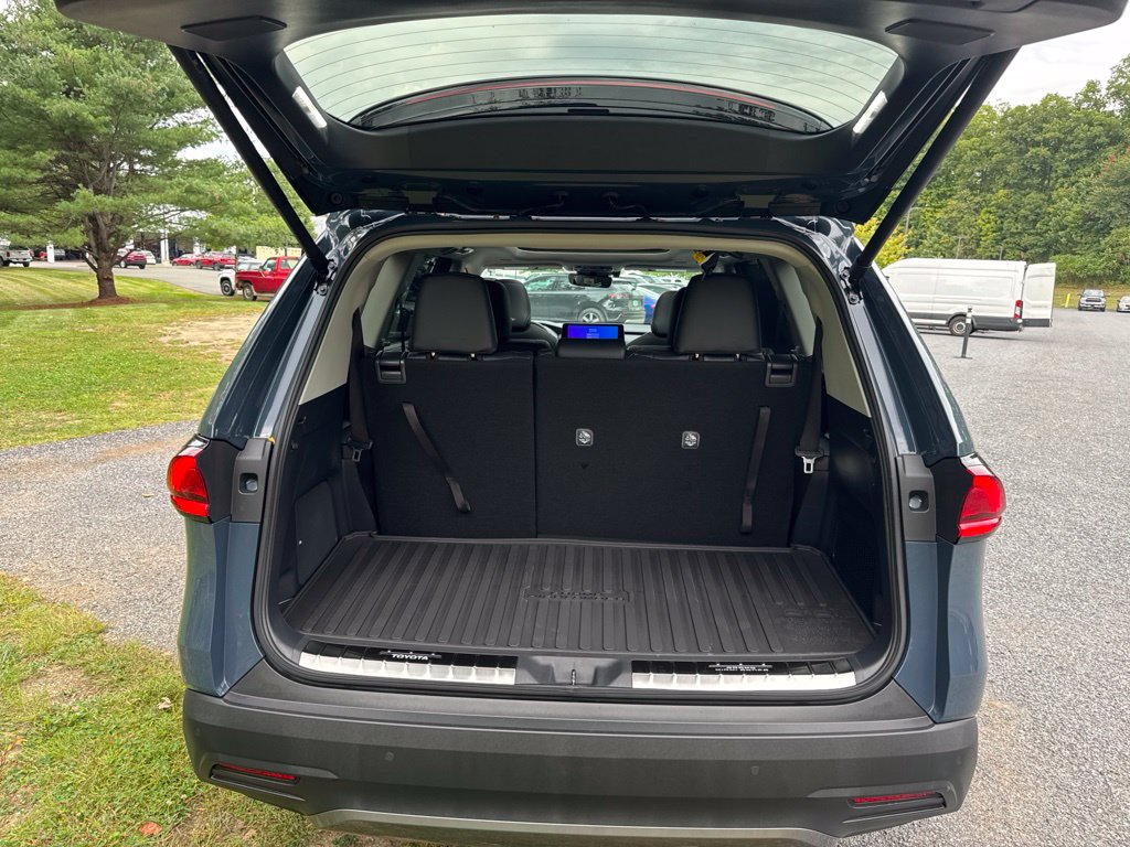 New 2026 Toyota Grand Highlander SUV