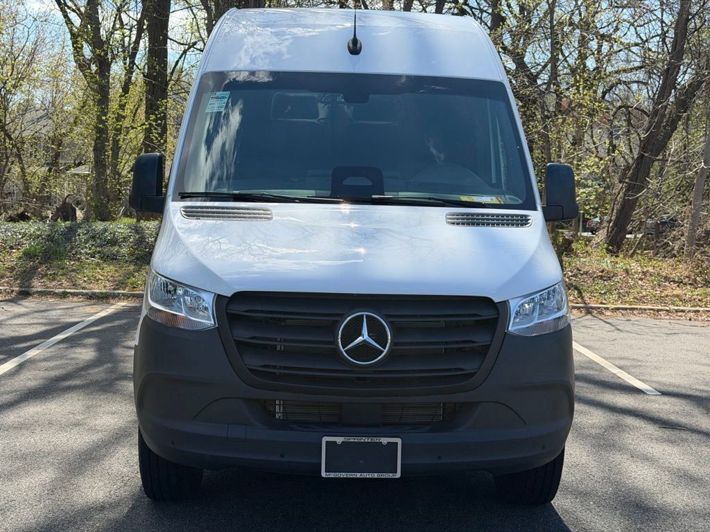 Arctic White 2025 Mercedes-Benz Sprinter Cargo 2500 170 High Roof RWD Van Rear-Wheel Drive 9-Speed Automatic