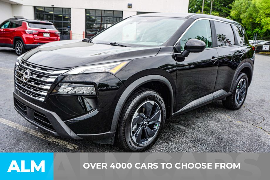 Used 2025 Black Nissan SV image 3