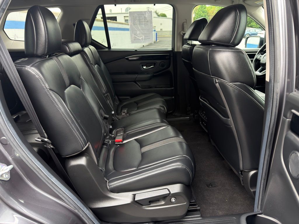 Thumbnail: 2025 Honda Pilot - 23