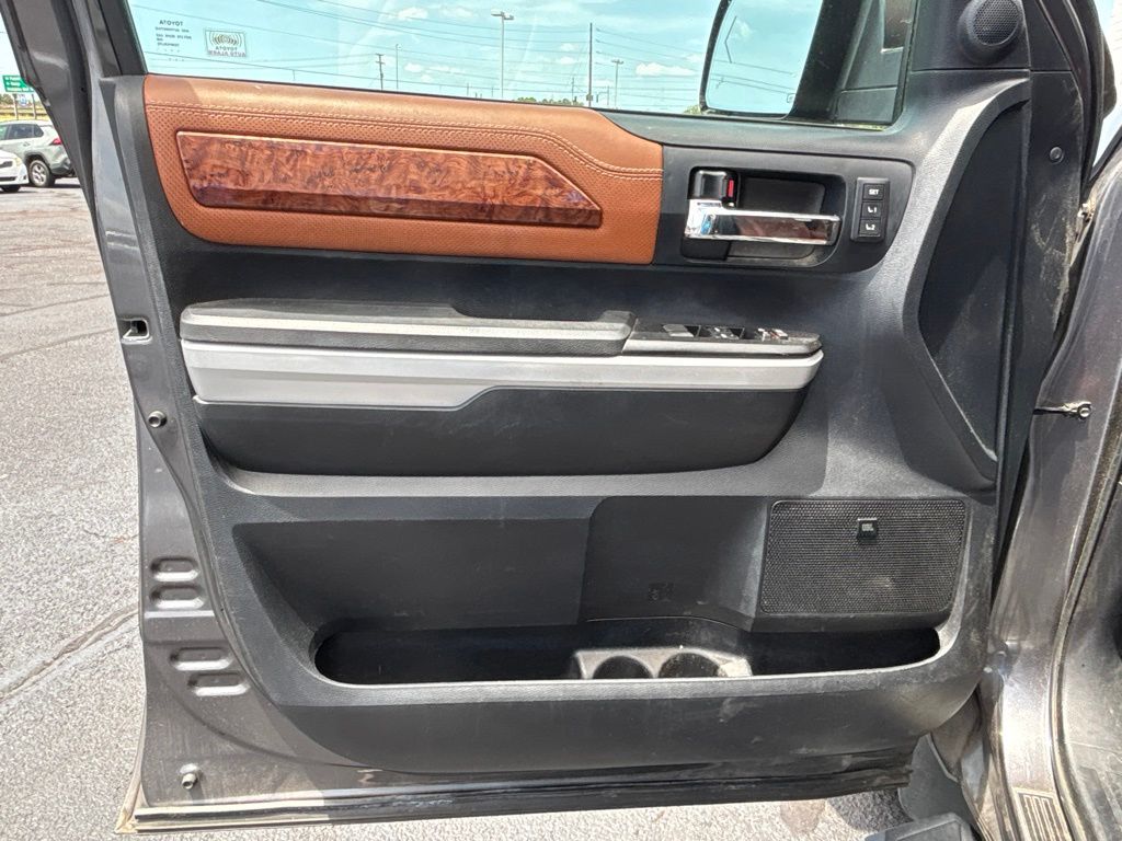 Used 2018 Toyota Tundra Truck