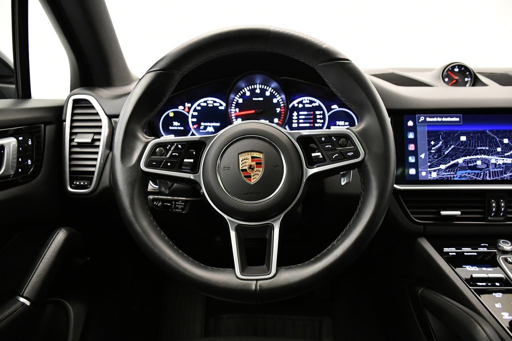 Thumbnail: 2022 Porsche Cayenne - 26
