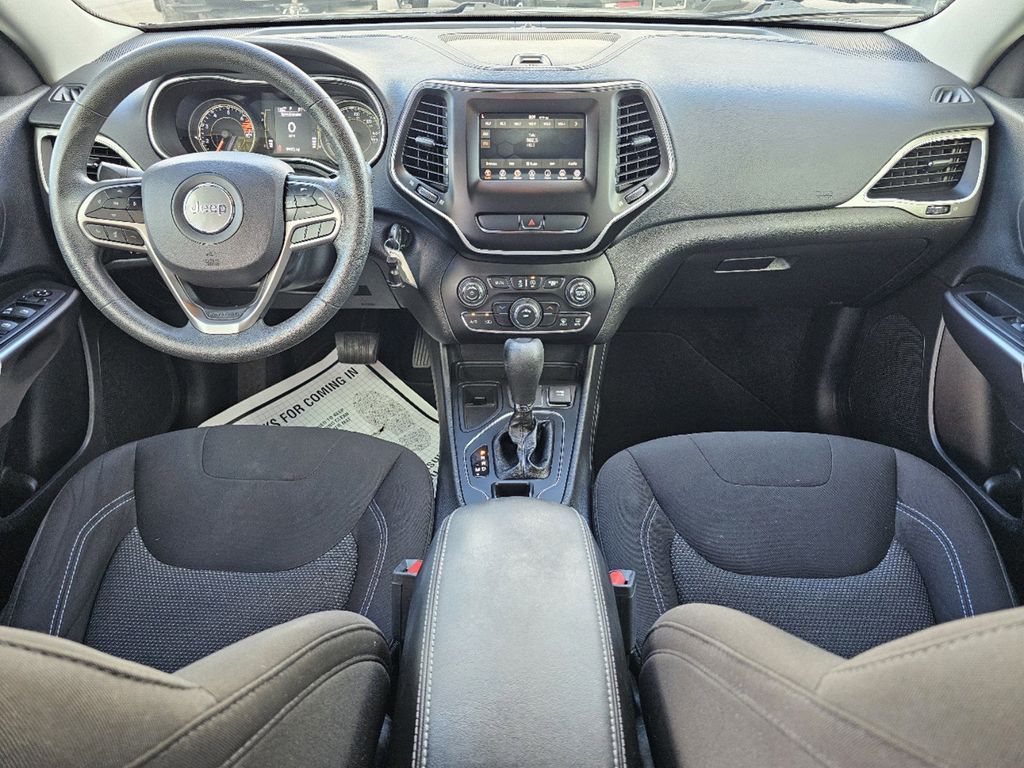 2019 Jeep Cherokee Latitude 12