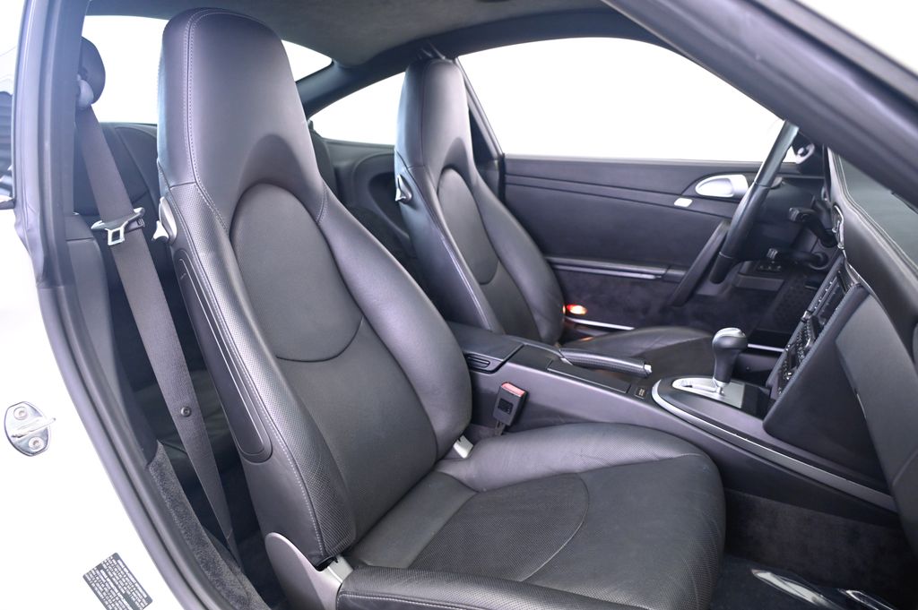 Thumbnail: 2009 Porsche 911 - 20