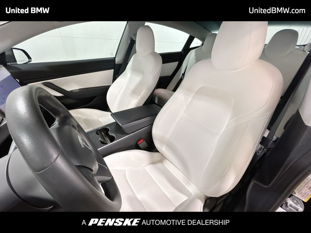Thumbnail: 2020 Tesla Model 3 - 13