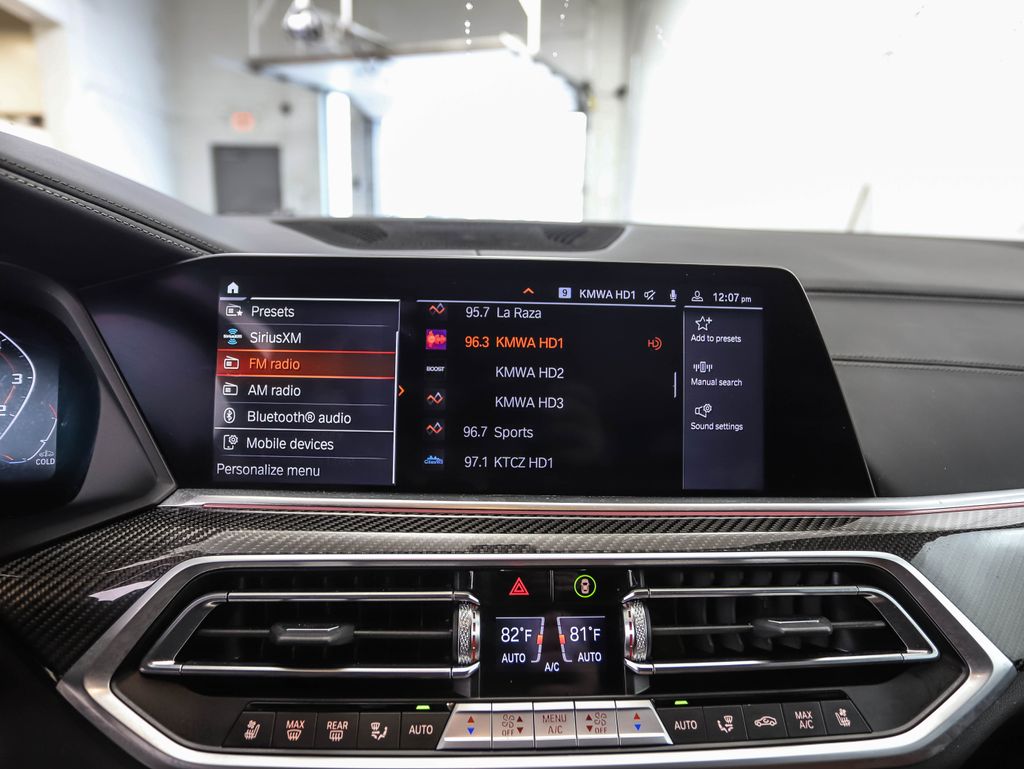 Thumbnail: 2023 BMW X5 - 16