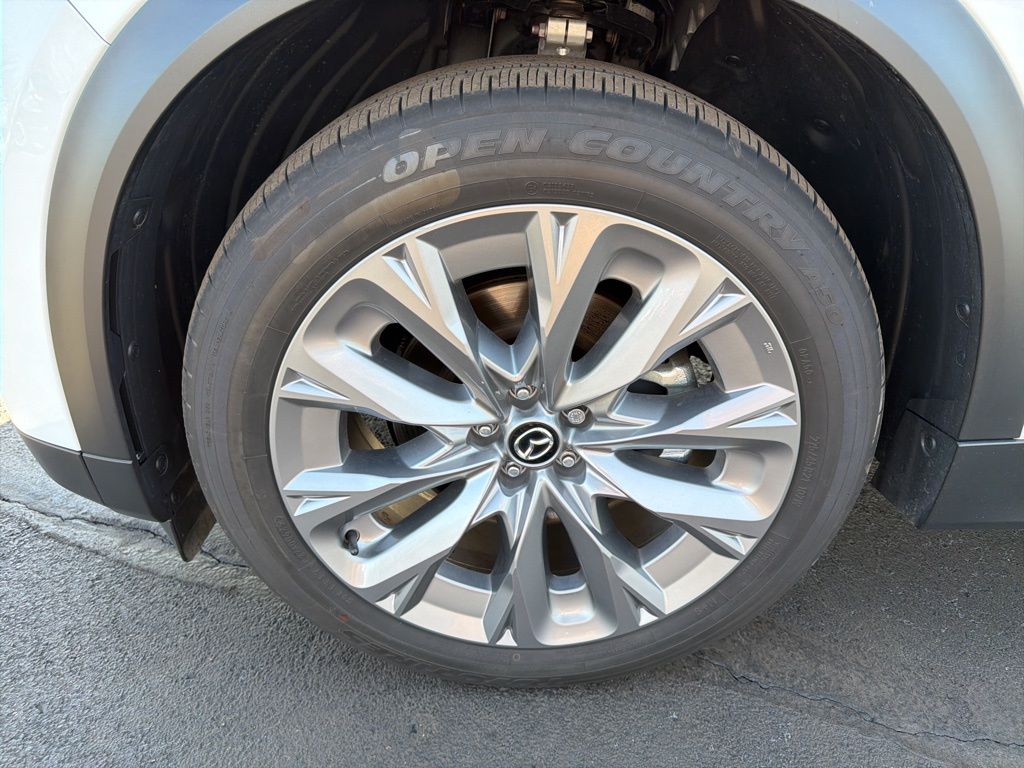 Thumbnail: 2025 Mazda CX-90 - 10