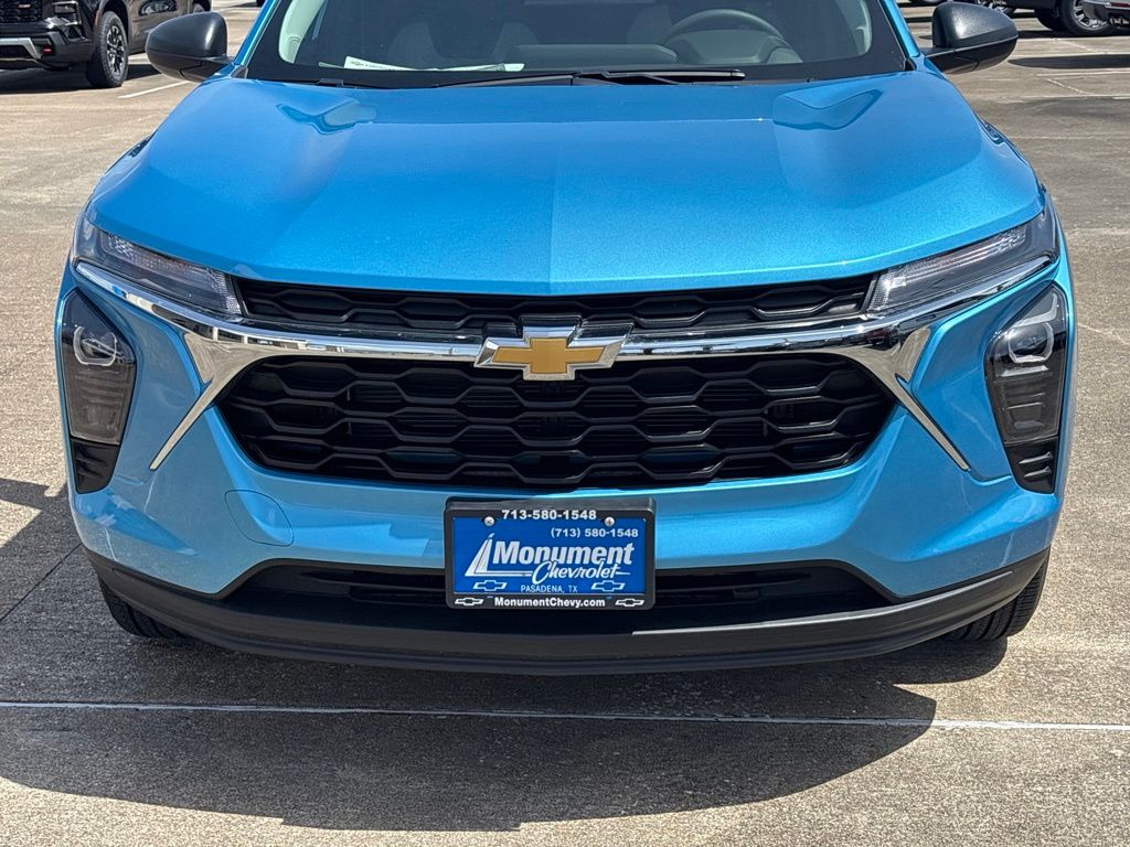 2026 Chevrolet Trax LS - 2