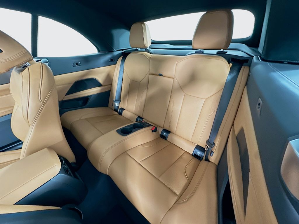 Thumbnail: 2026 BMW 4 Series - 17