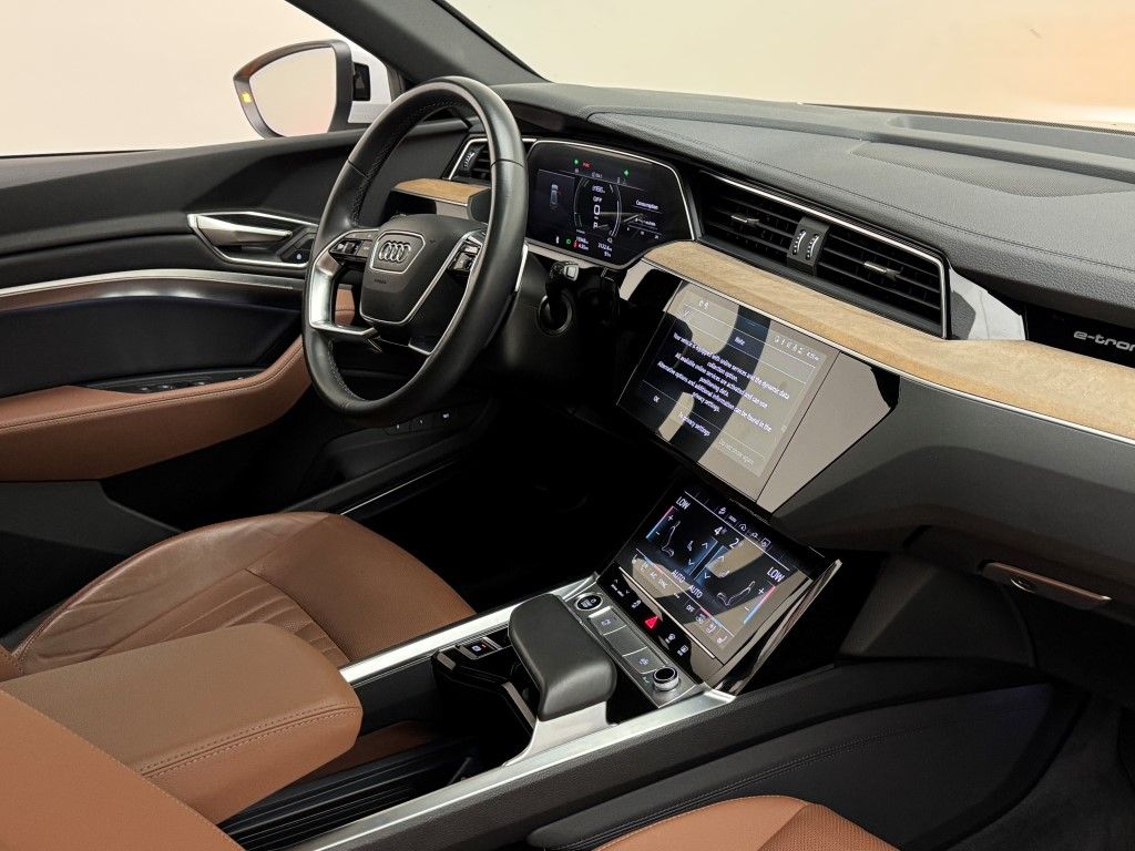 2024 Audi Q8 e-tron Premium Plus 14