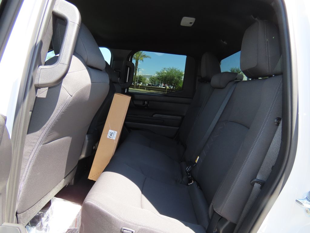 2025 Toyota Tacoma SR 19