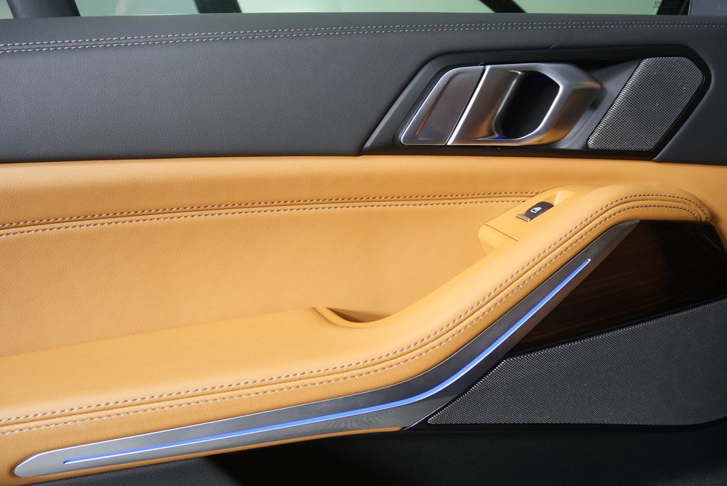 Thumbnail: 2026 BMW X5 - 13