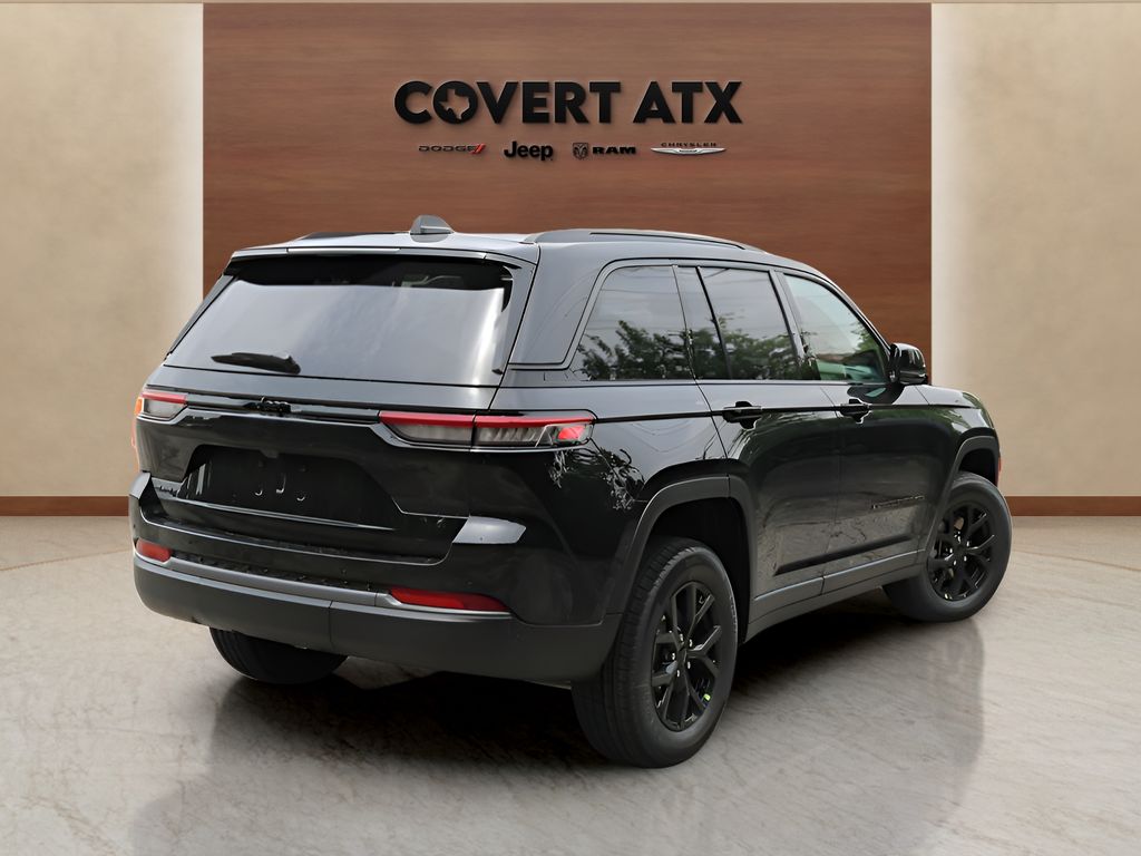 New 2026 Black Jeep Laredo Altitude image 5