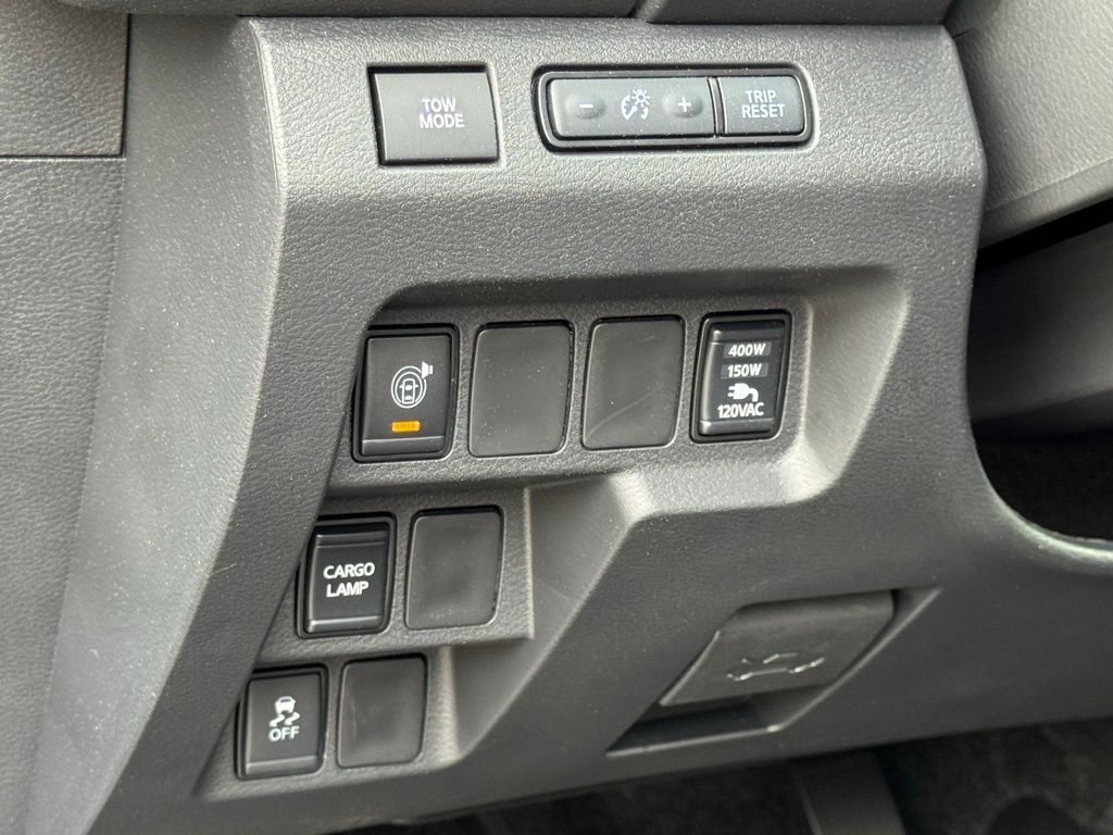New 2026 Nissan Frontier Truck
