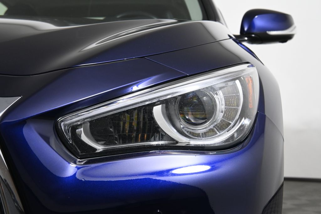 Thumbnail: 2022 INFINITI Q50 - 10