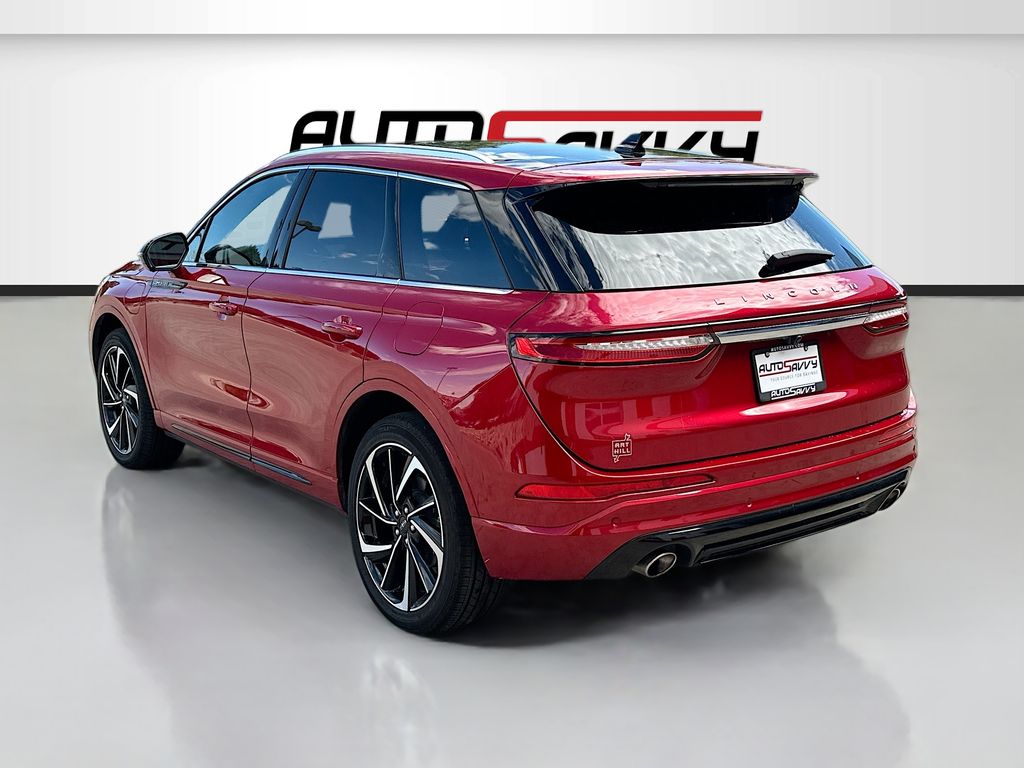 Used 2024 Red Lincoln Grand Touring image 5