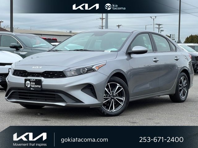 2024 Kia Forte LXS FWD