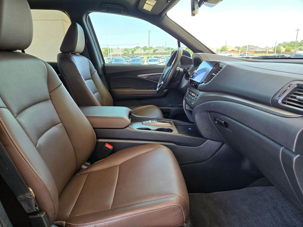 Used 2025 Honda Ridgeline Truck