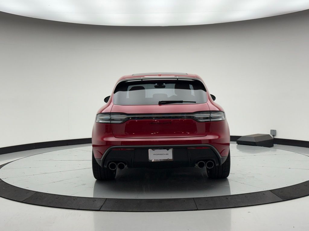 Thumbnail: 2026 Porsche Macan - 8