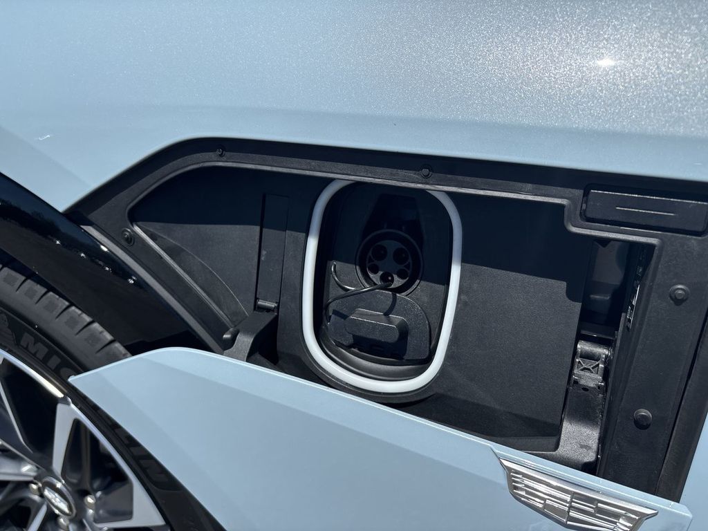 Used 2024 Cadillac LYRIQ SUV