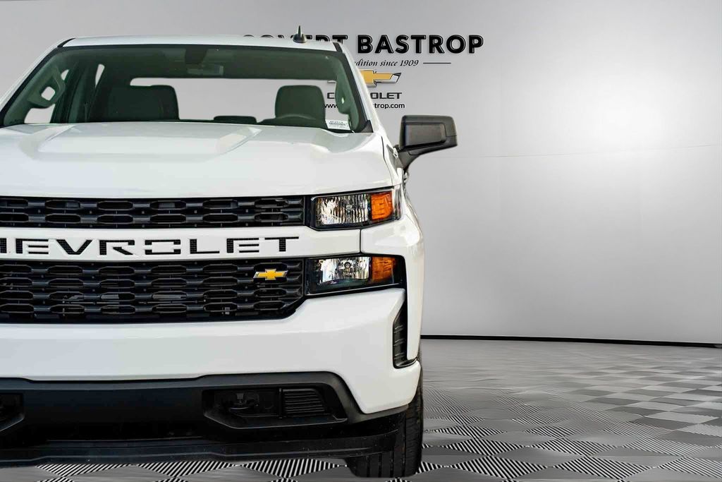Used Car 2022 Chevrolet Silverado 1500 Ltd  Custom For Sale Under $30,000 In Austin, Texas