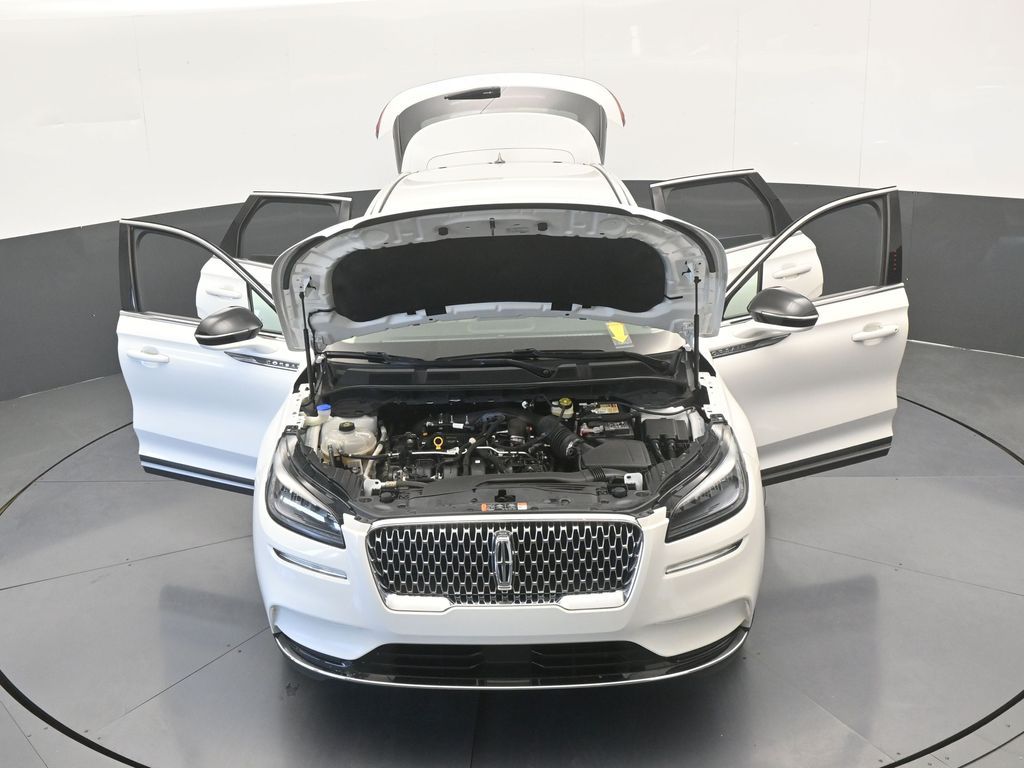 Used 2022 White Metallic Lincoln Reserve image 77