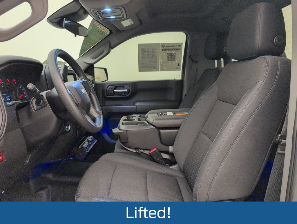 Used 2025 White Chevrolet WT image 4