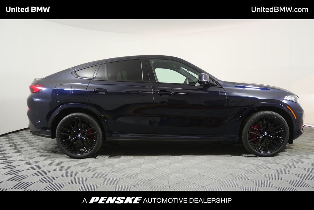 Thumbnail: 2027 BMW X6 - 2