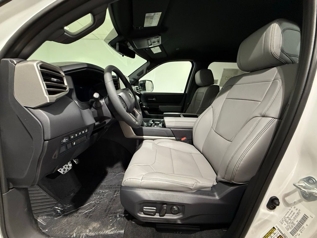 Thumbnail: 2026 Toyota Tundra - 12