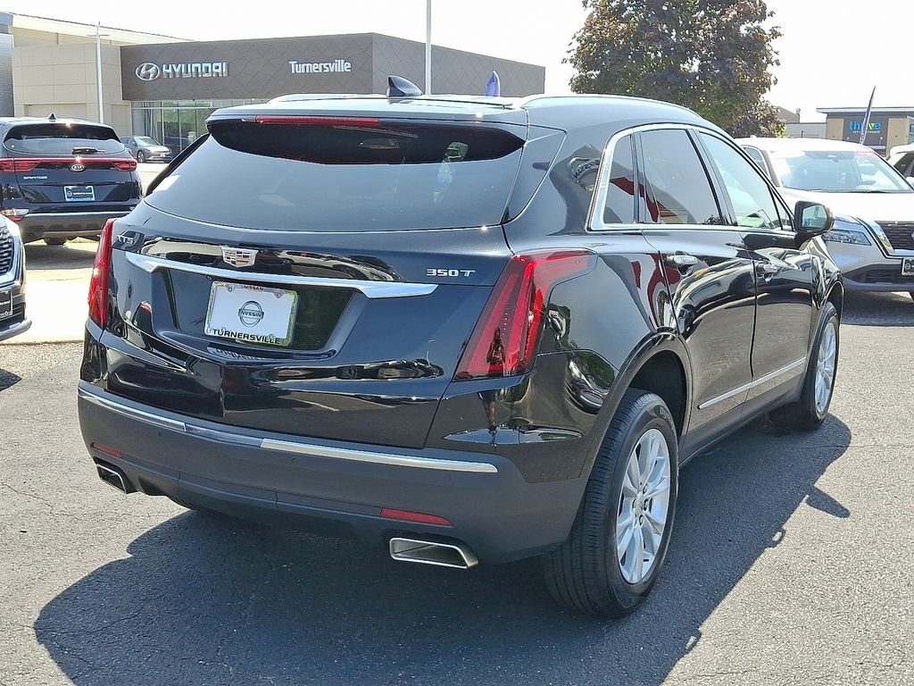 Thumbnail: 2021 Cadillac XT5 - 6