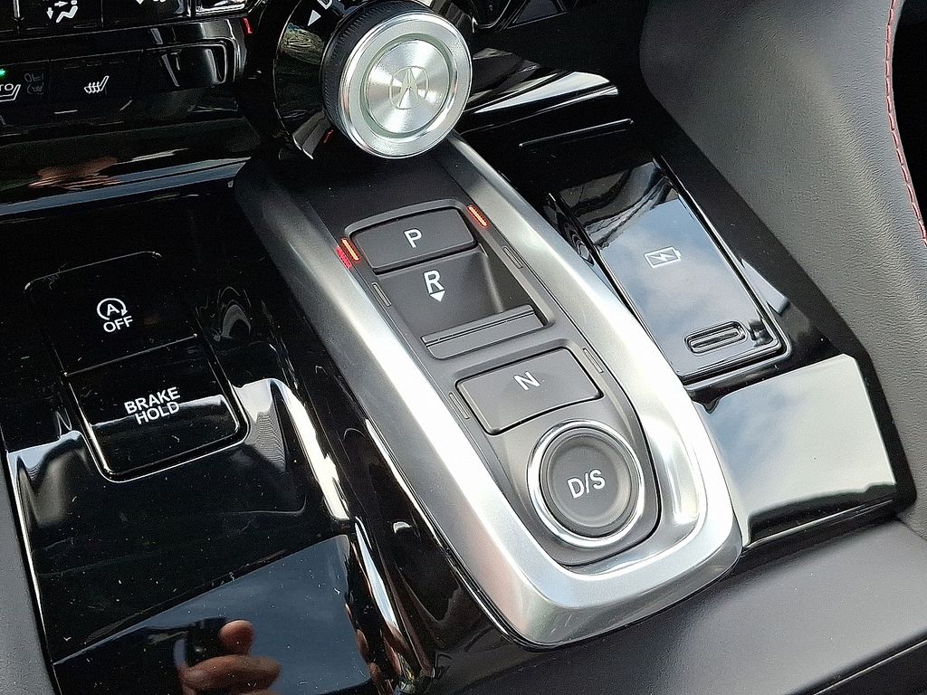 Thumbnail: 2026 Acura MDX - 10