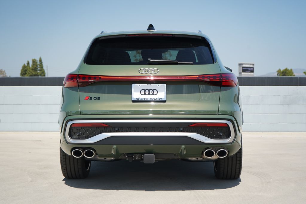 Thumbnail: 2026 Audi SQ5 - 5