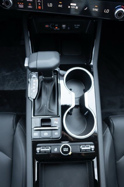 2026 Kia K5 EX - Photo 17