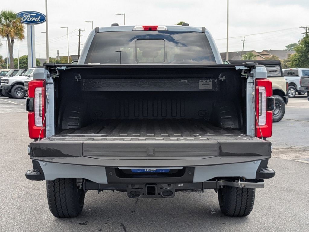 2025 Ford F-250 Super Duty Platinum