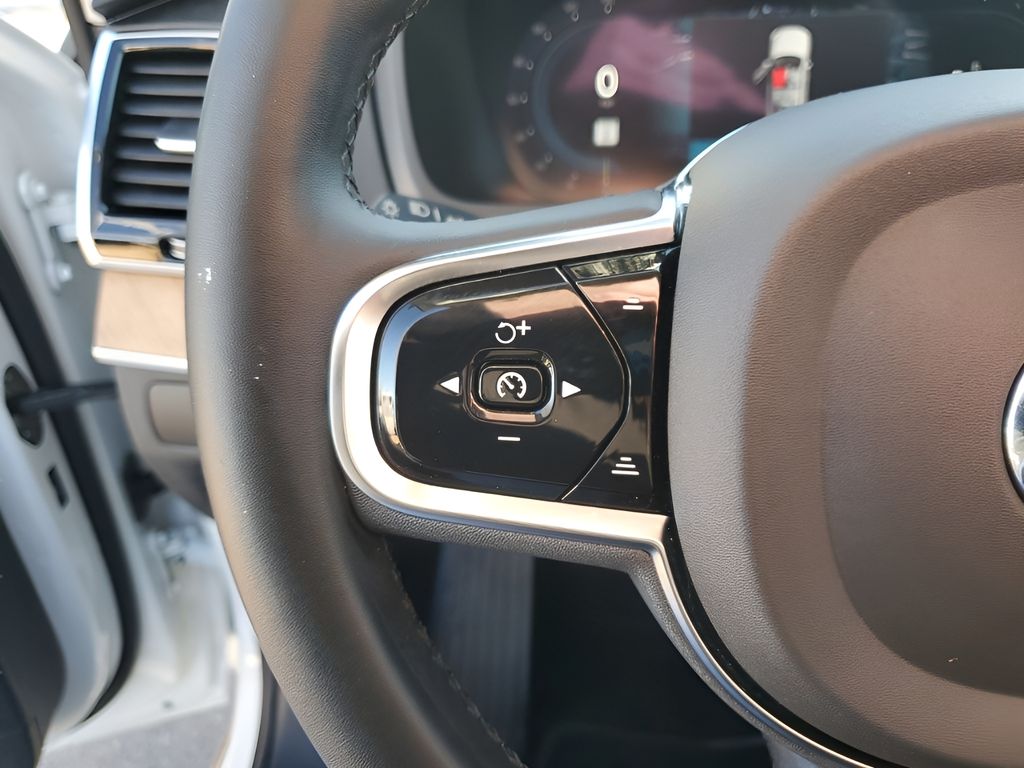 Used Car 2024 Volvo Xc90  B6 Plus Bright Theme 6-seater For Sale Under $40,000 In Austin, Texas