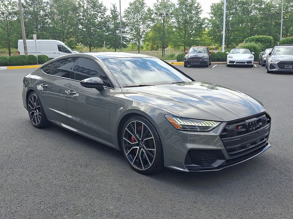 Thumbnail: 2022 Audi S7 - 3