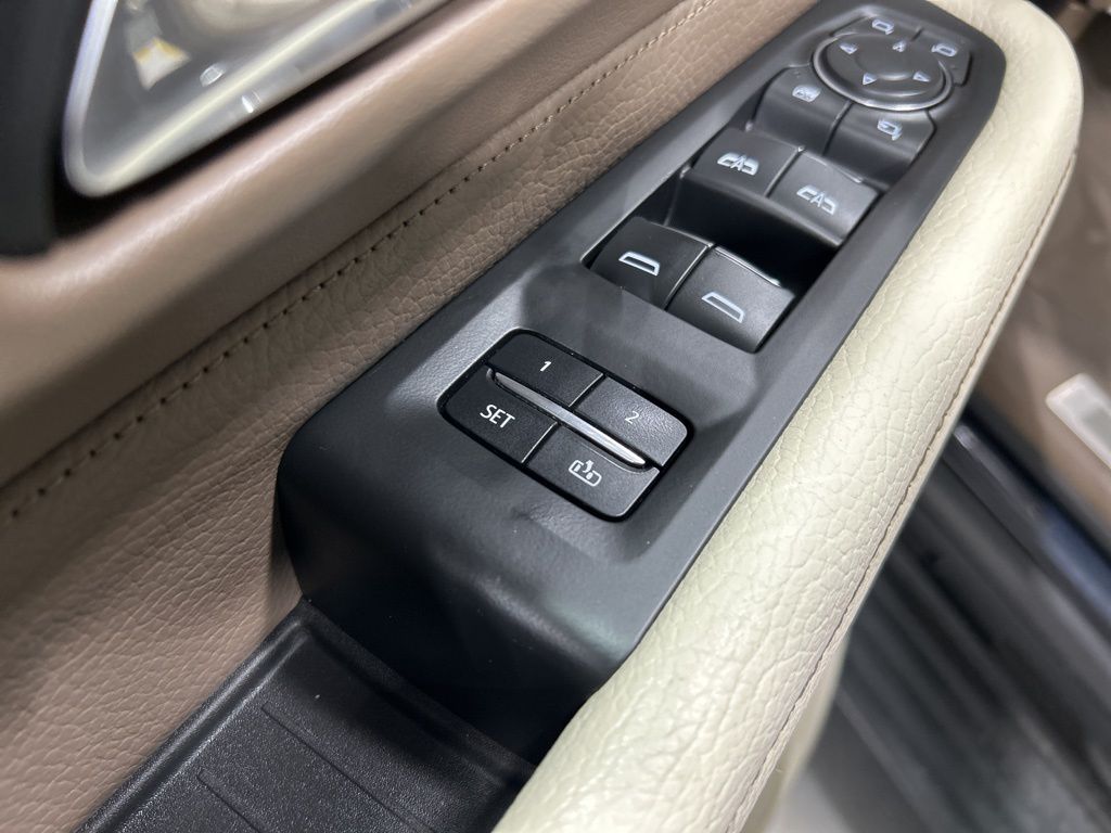 used 2021 GMC Yukon car, priced at $44,896