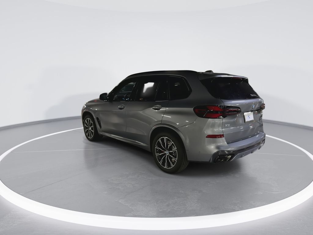 Thumbnail: 2026 BMW X5 - 6
