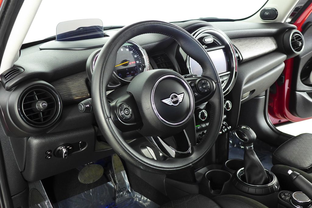 Thumbnail: 2016 MINI Cooper - 31