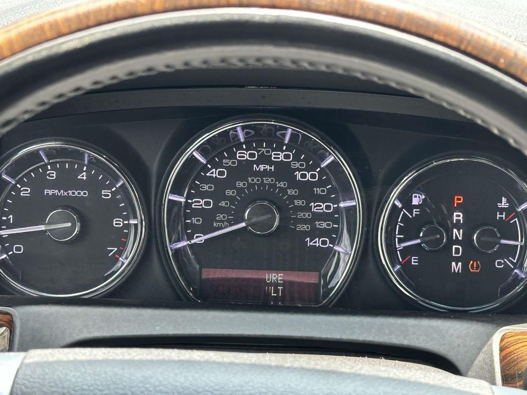 Thumbnail: 2011 Lincoln MKS - 22