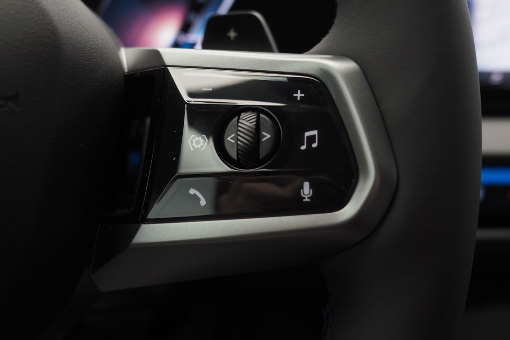 Thumbnail: 2026 BMW X3 - 13