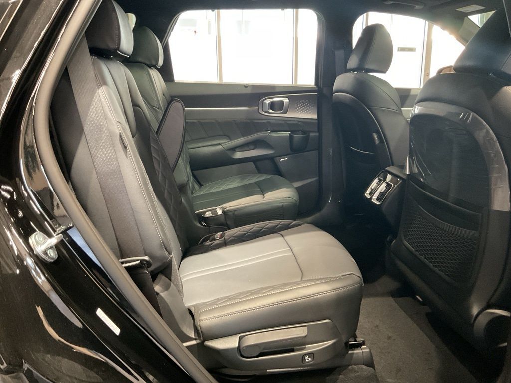 New 2026 Black Kia SX Prestige image 28