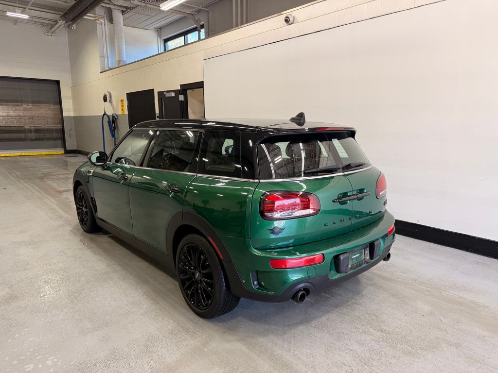 Thumbnail: 2023 MINI Cooper Clubman - 3
