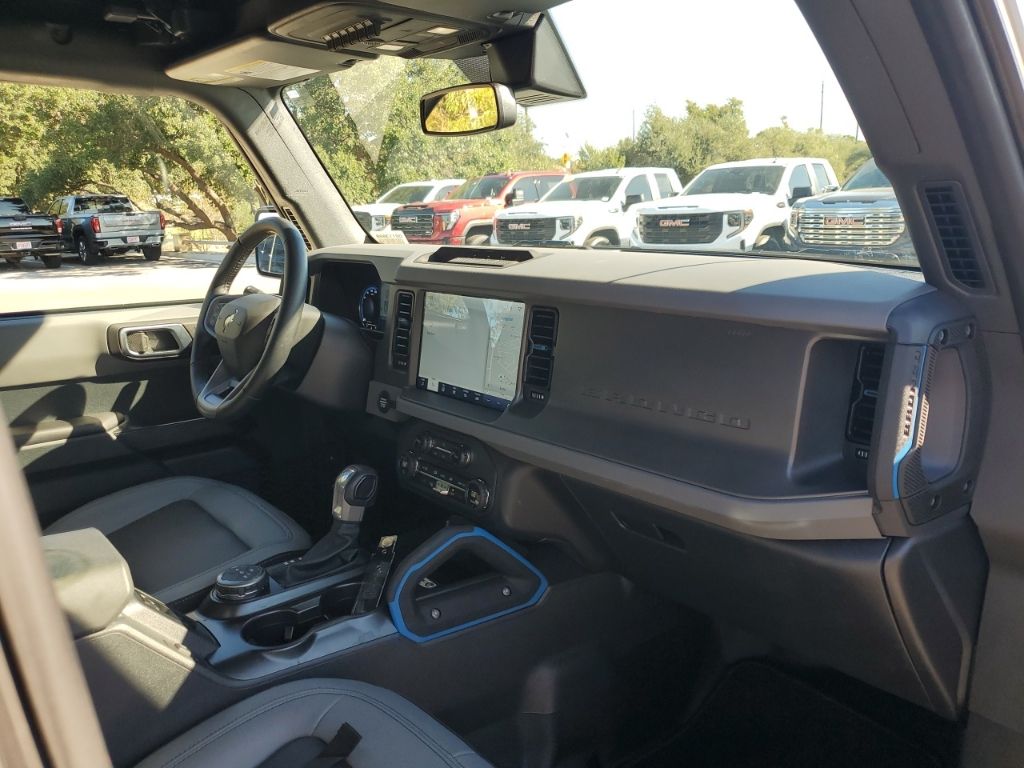 Used Car 2024 Ford Bronco  Black Diamond For Sale Under $50,000 In Austin, Texas