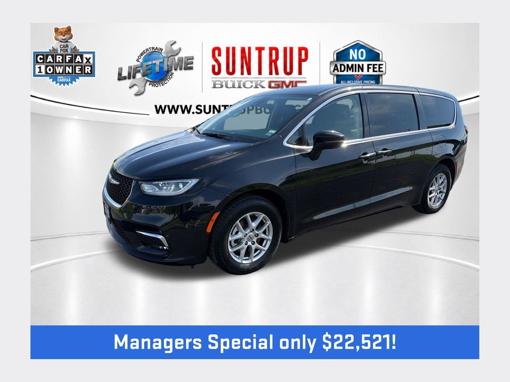 Brilliant Black Crystal Pearlcoat 2023 Chrysler Pacifica Minivan Front-Wheel Drive 9-Speed Automatic