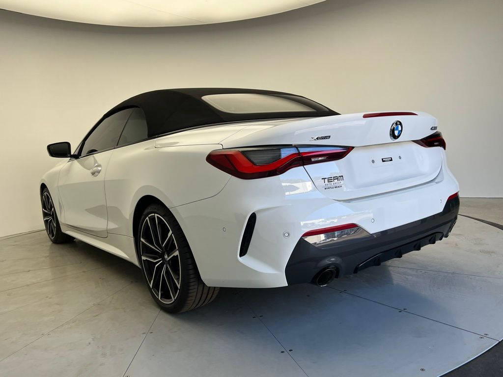 Thumbnail: 2024 BMW 4 Series - 8